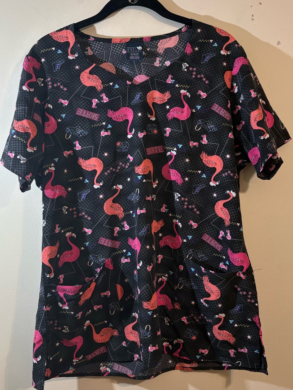 Zoe + Chloe scrub top Black pink Flamingo roller skate print Women's crew neck